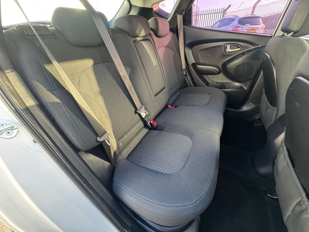 Used Hyundai Ix35 2013 for sale - 76900748: Photo 18