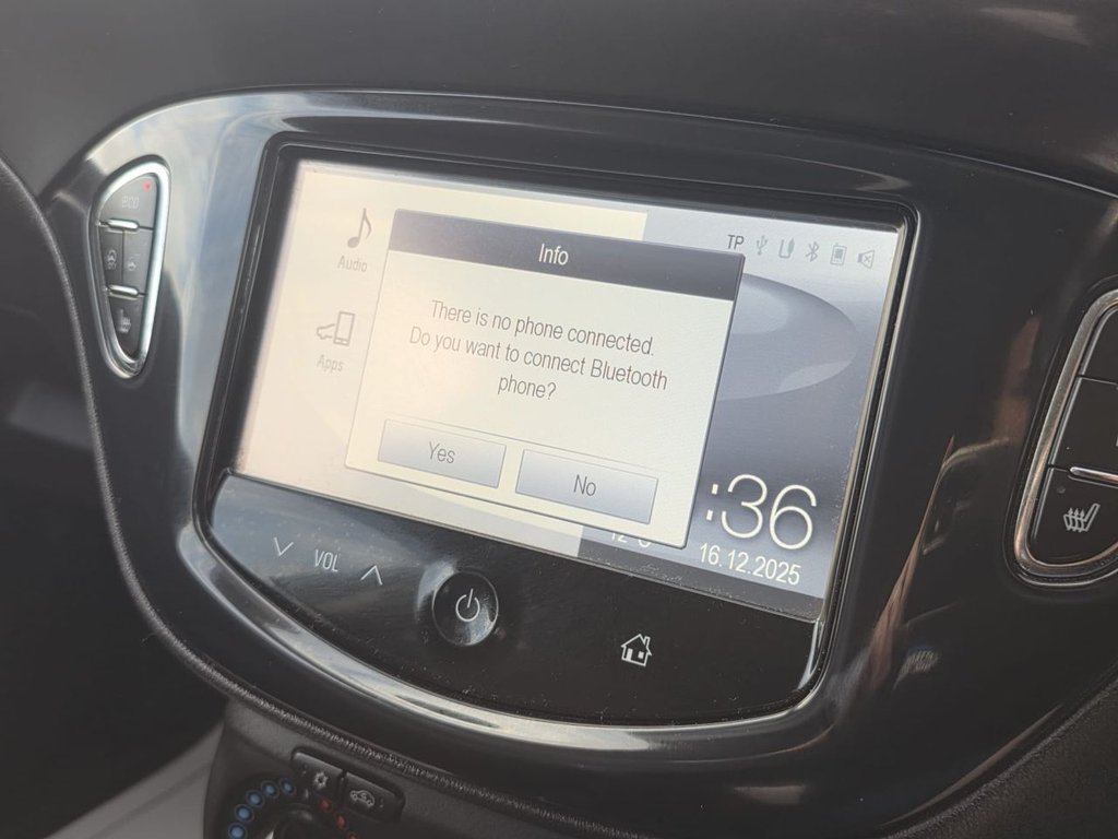 Used Vauxhall Corsa 2015 for sale - 76950449: Photo 31