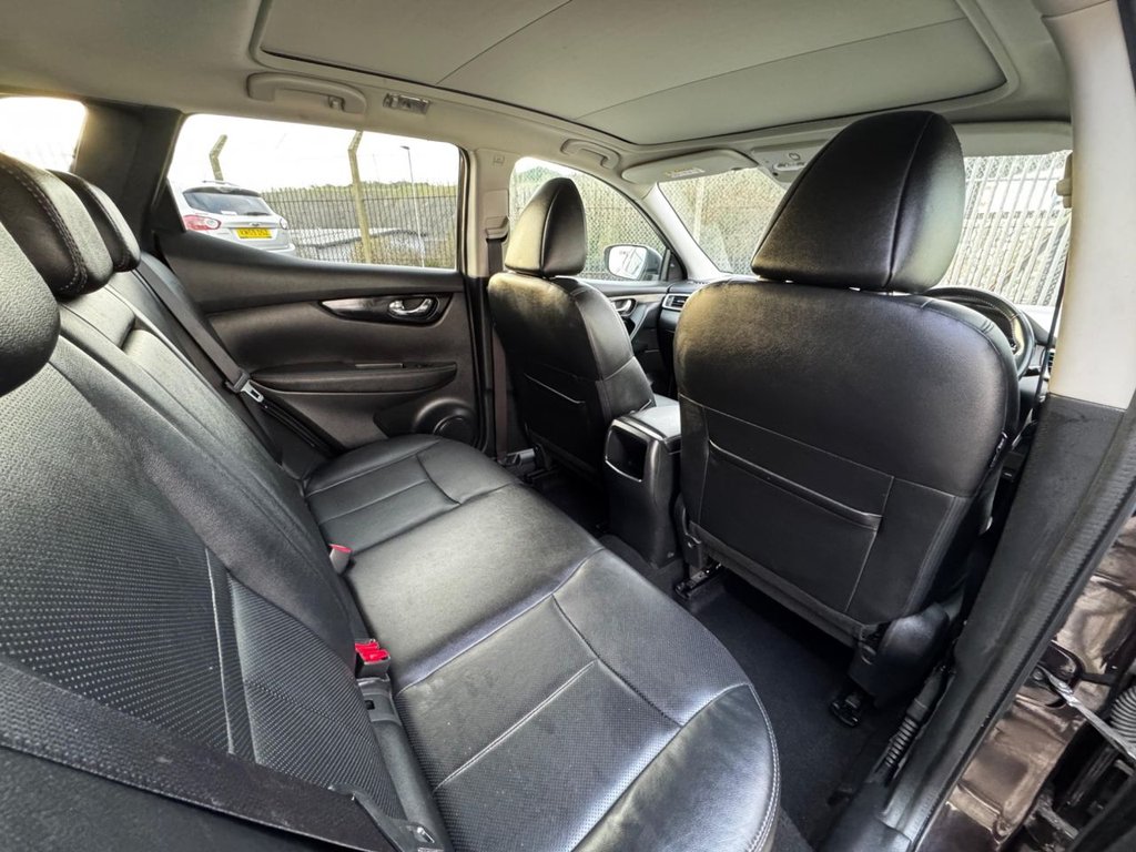 Used Nissan Qashqai 2015 for sale - 77048884: Photo 15