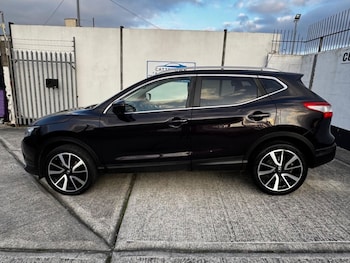 Used Nissan Qashqai 2015 for sale - 77048884: Photo