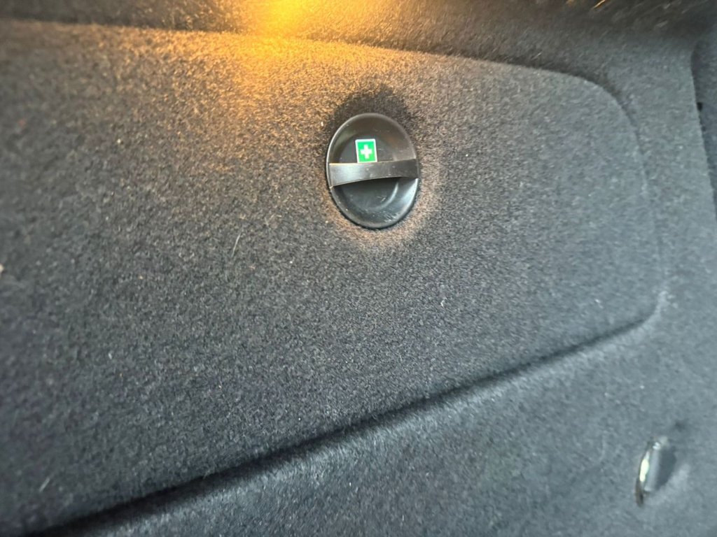 Used Mercedes-Benz A-Class 2014 for sale - 77525859: Photo 10