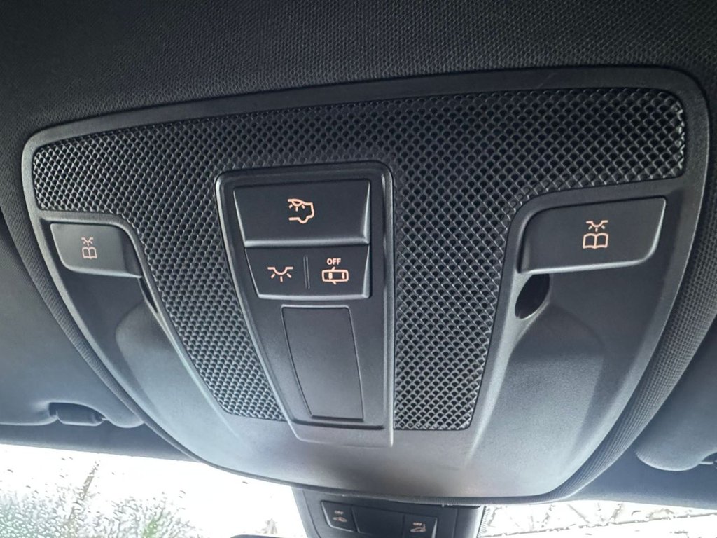 Used Mercedes-Benz A-Class 2014 for sale - 77525859: Photo 47