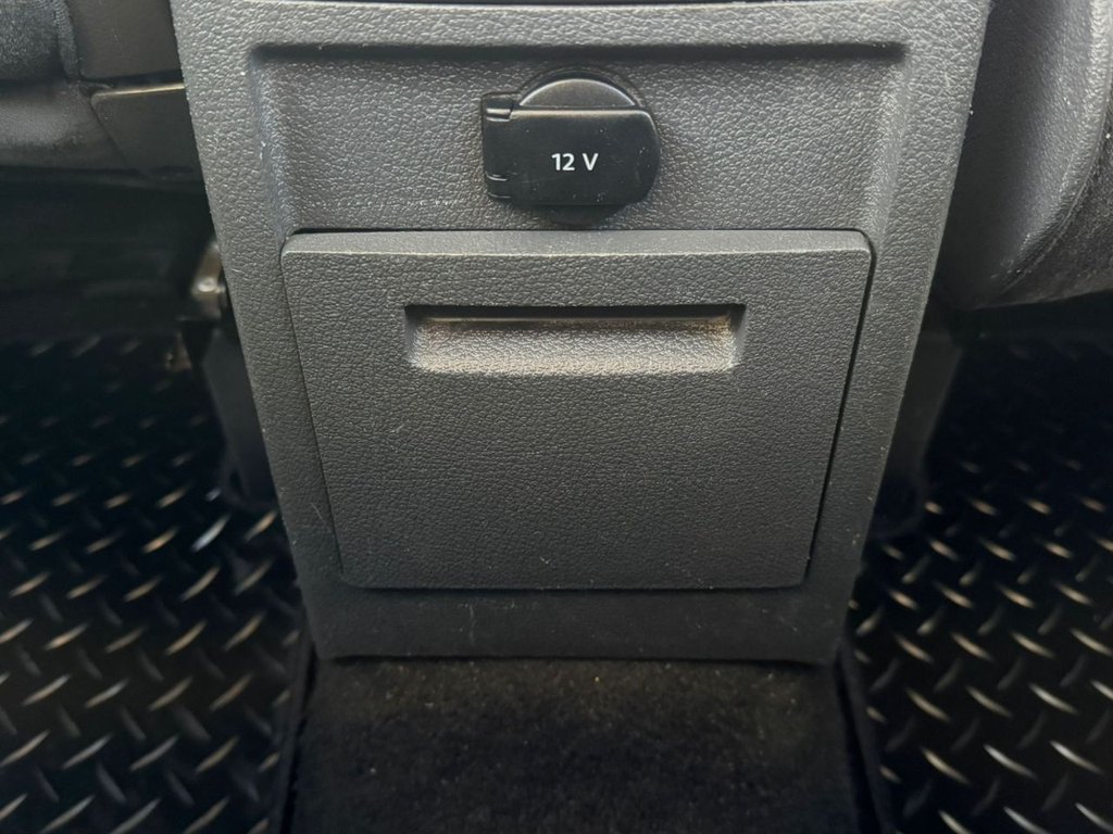 Used Volkswagen Touran 2014 for sale - 77341834: Photo 23