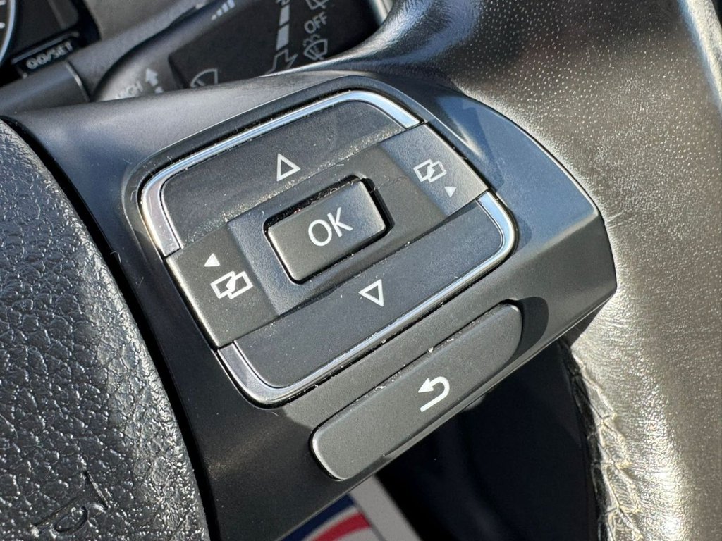 Used Volkswagen Touran 2014 for sale - 77341834: Photo 35