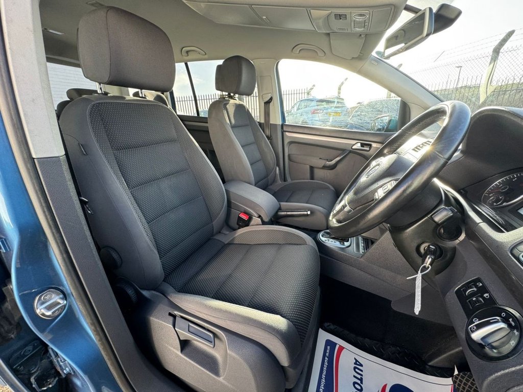 Used Volkswagen Touran 2014 for sale - 77341834: Photo 44