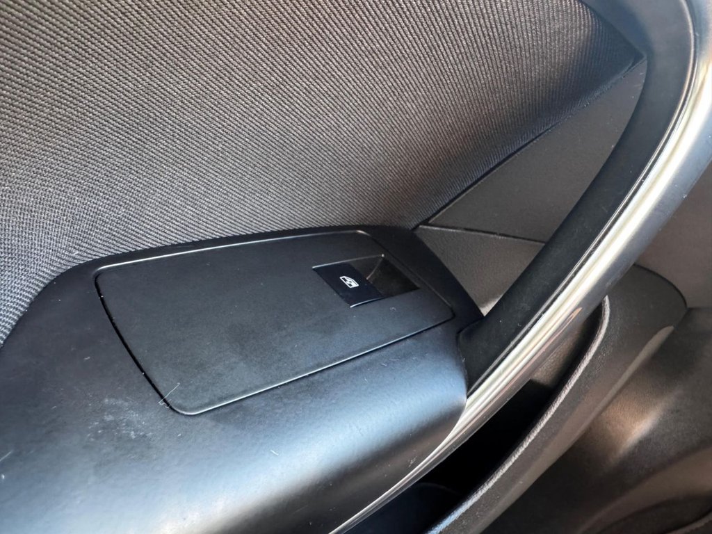 Used Vauxhall Insignia 2012 for sale - 78102720: Photo 35