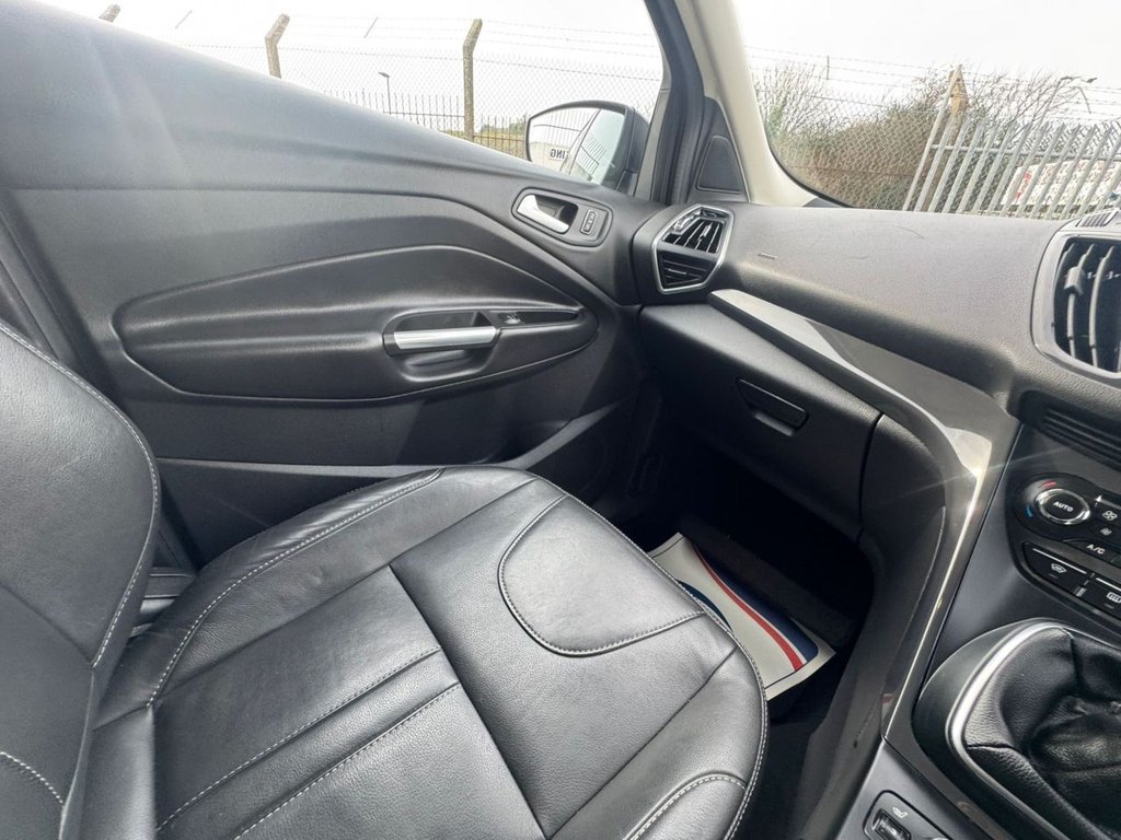 Used Ford Kuga 2015 for sale - 77583541: Photo 48