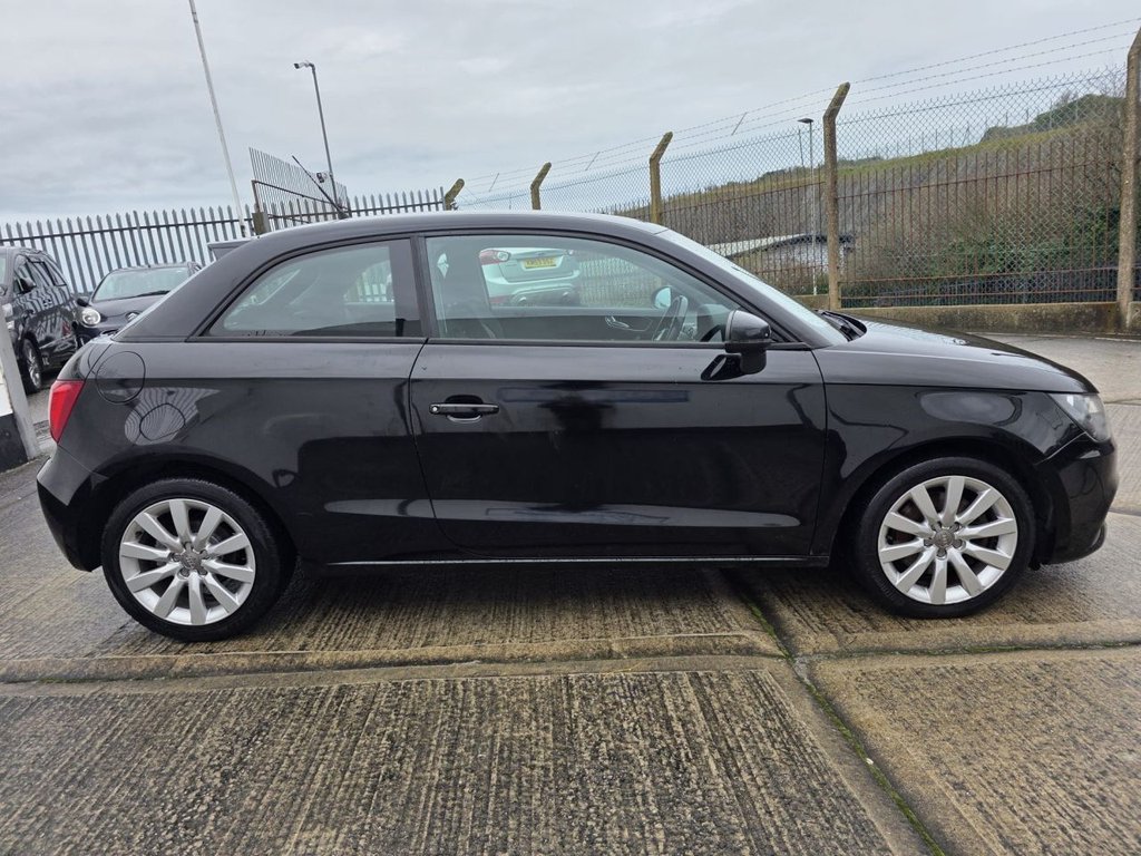 Used Audi A1 2011 for sale - 77212385: Photo 8