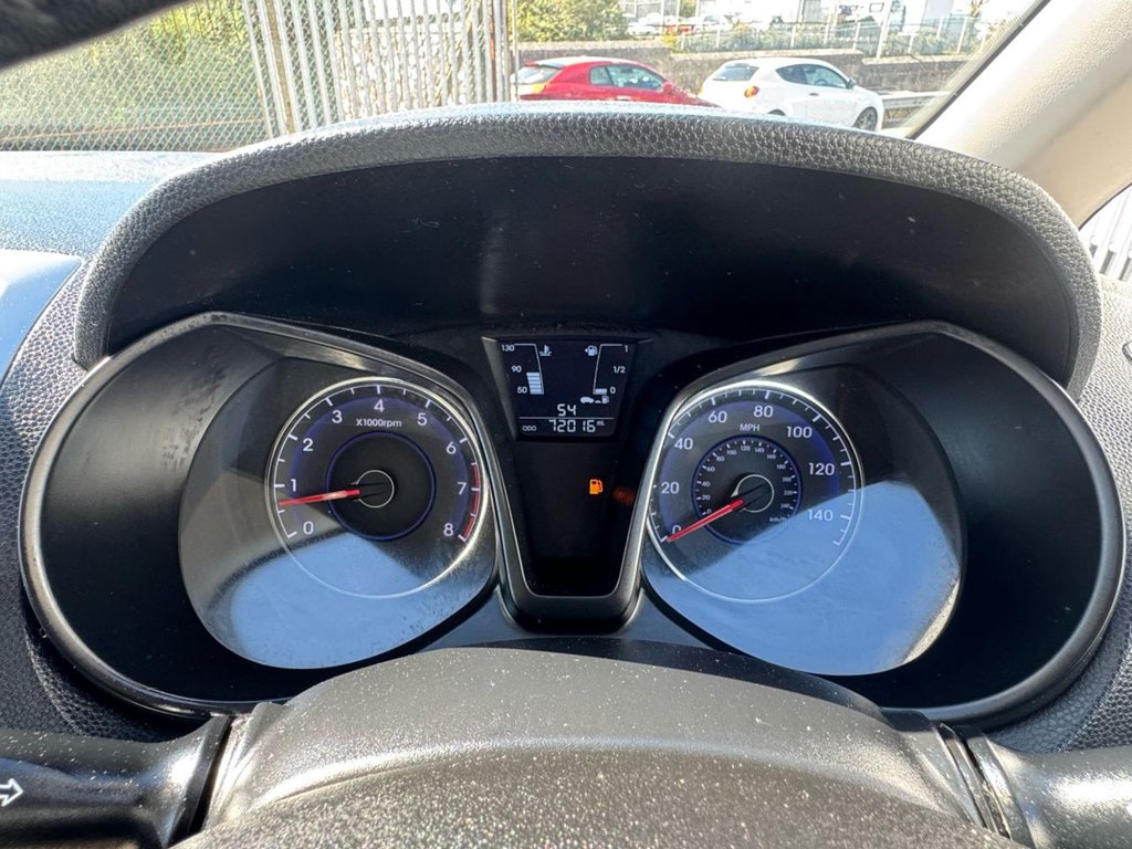 Used Hyundai Ix20 2012 for sale - 74223017: Photo 38