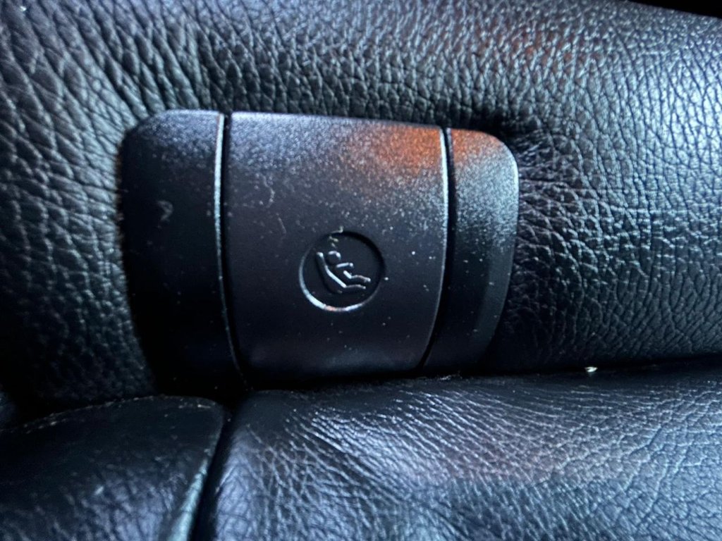 Used BMW 5 Series 2011 for sale - 76327940: Photo 21