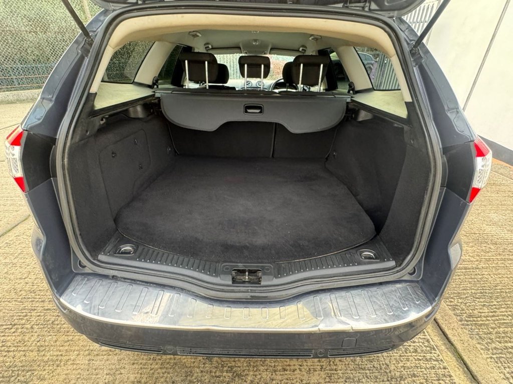 Used Ford Mondeo 2012 for sale - 76617501: Photo 8