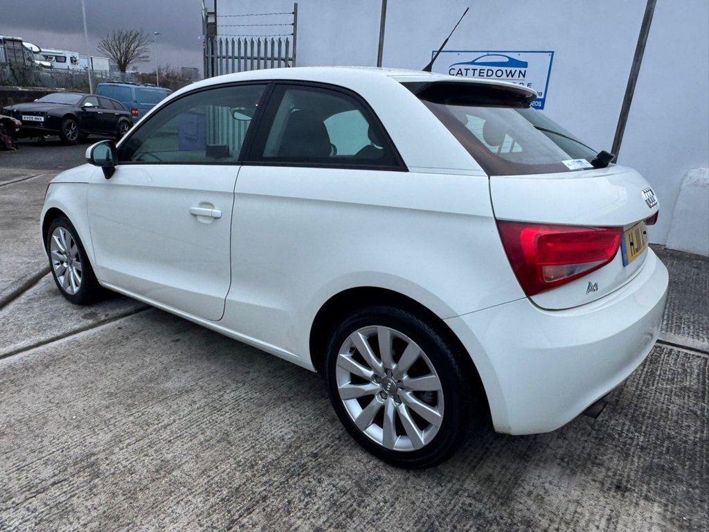 Used Audi A1 2011 for sale - 77256175: Photo 3