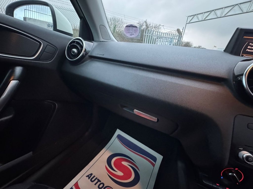 Used Audi A1 2011 for sale - 77256175: Photo 31