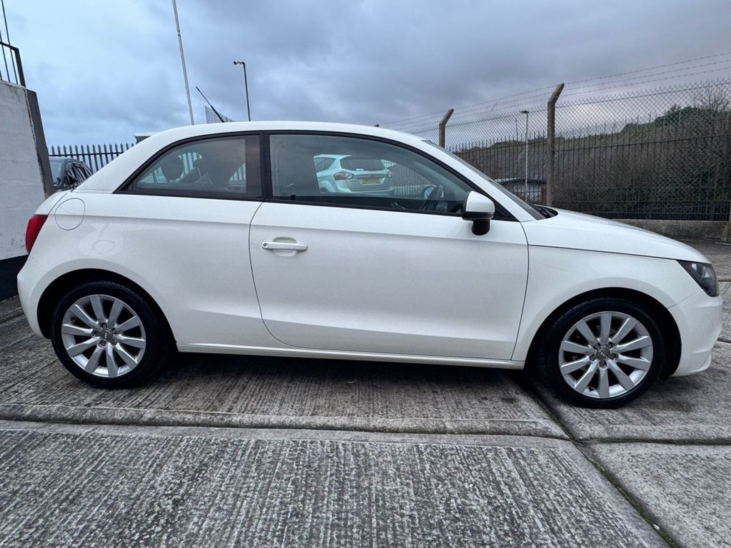 Used Audi A1 2011 for sale - 77256175: Photo 8