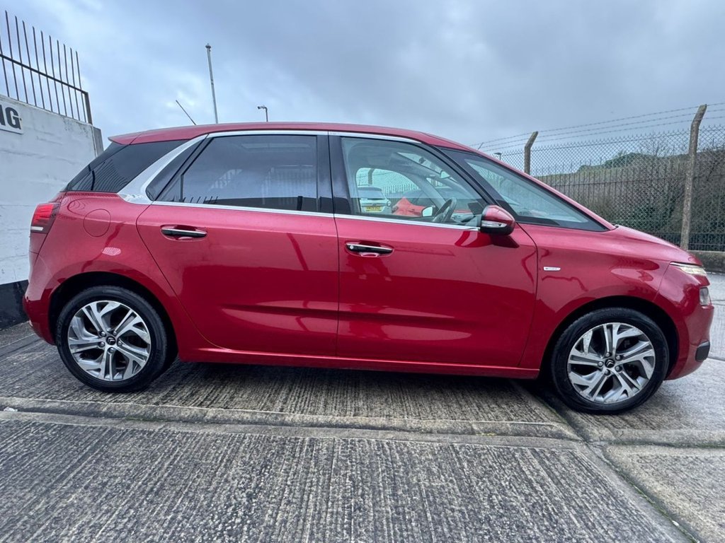 Used Citroen C4 Picasso 2014 for sale - 77280776: Photo 12