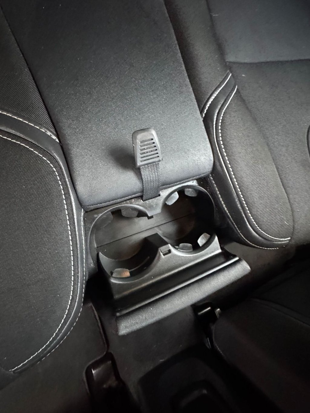 Used Volvo V40 2012 for sale - 76900885: Photo 18