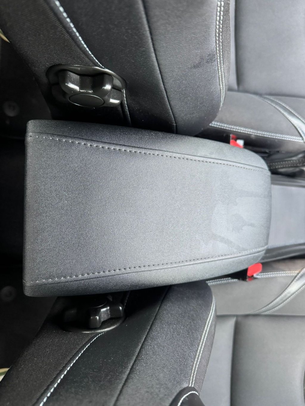 Used Volvo V40 2012 for sale - 76900885: Photo 24