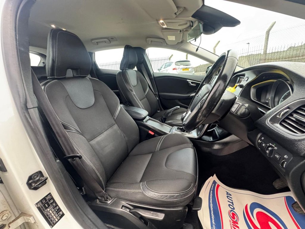 Used Volvo V40 2012 for sale - 76900885: Photo 36