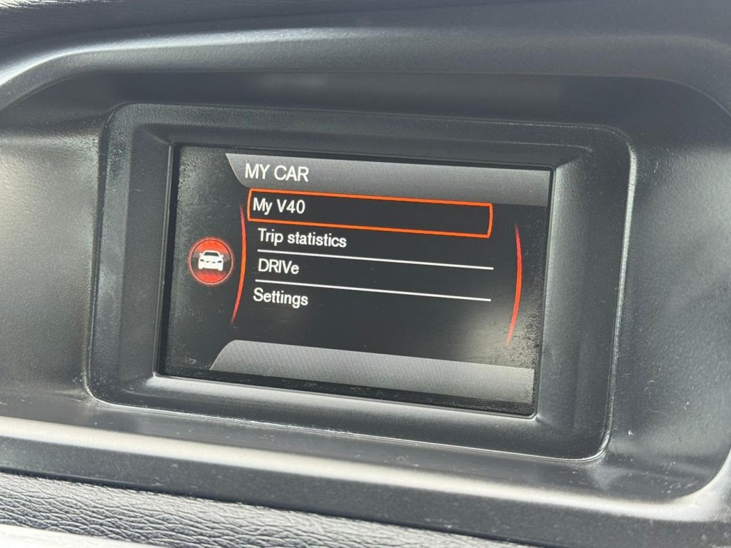 Used Volvo V40 2012 for sale - 76900885: Photo 46