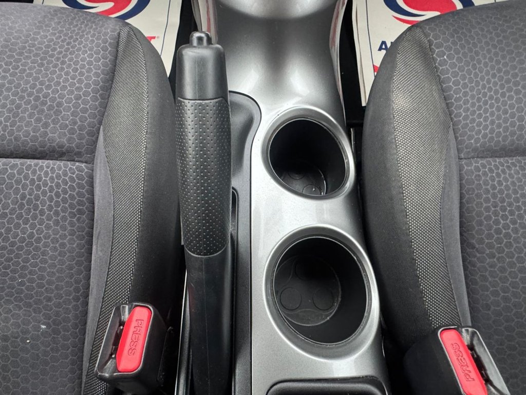 Used Nissan Juke 2011 for sale - 77383991: Photo 19