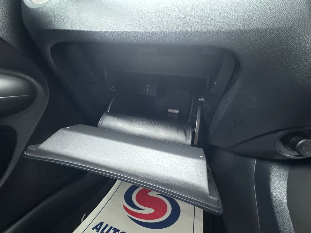 Used Nissan Juke 2011 for sale - 77383991: Photo 41