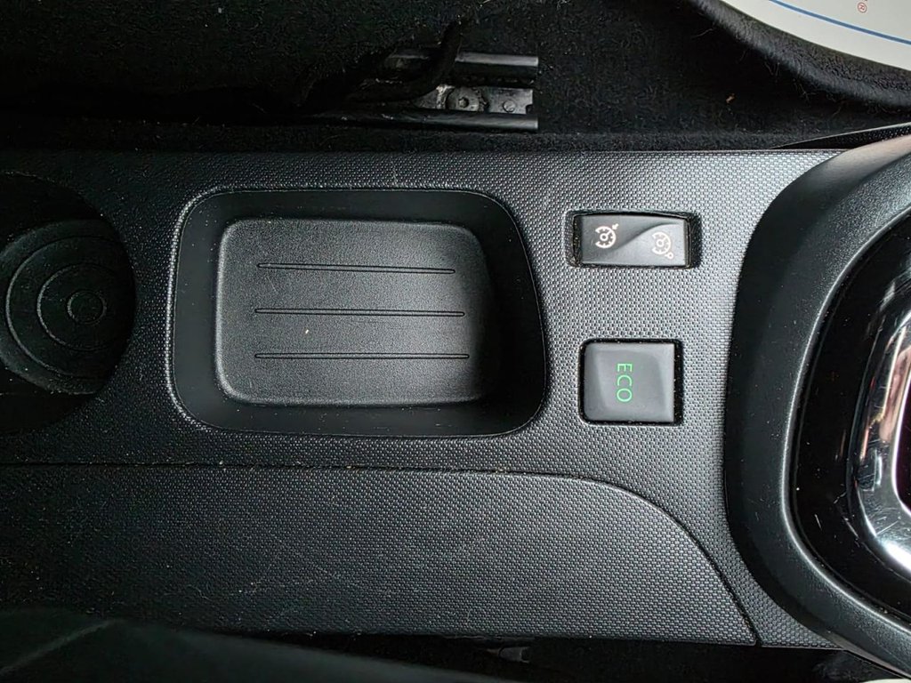 Used Renault Captur 2014 for sale - 77780599: Photo 20