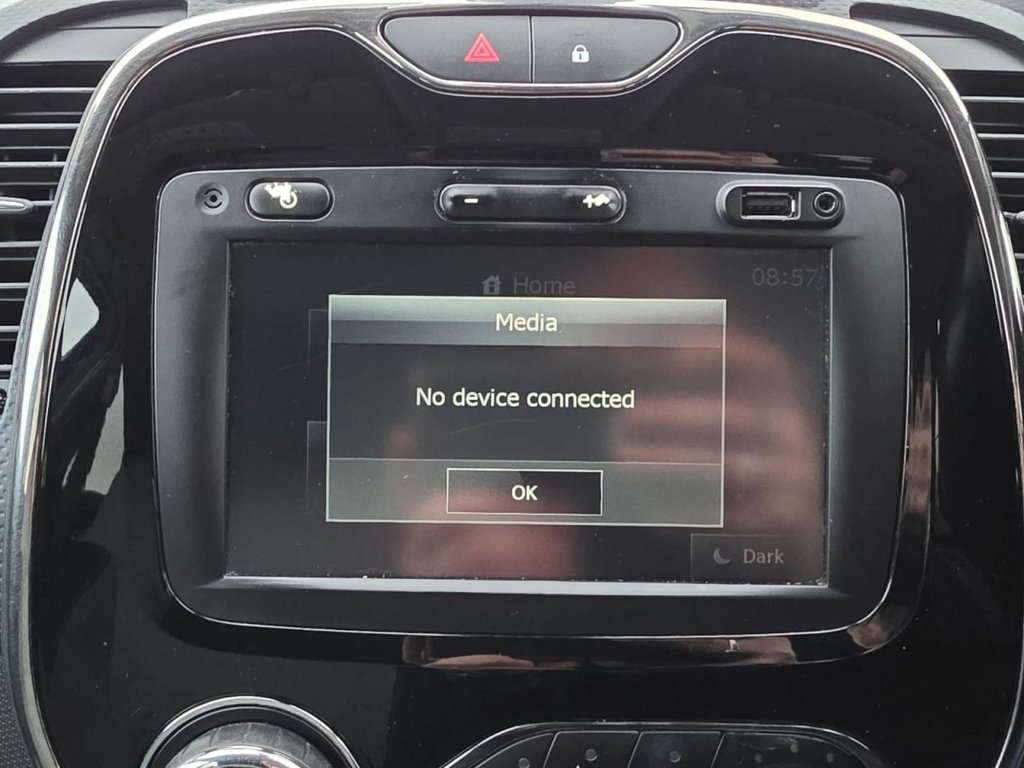 Used Renault Captur 2014 for sale - 77780599: Photo 27