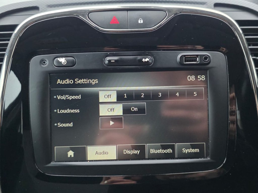 Used Renault Captur 2014 for sale - 77780599: Photo 30