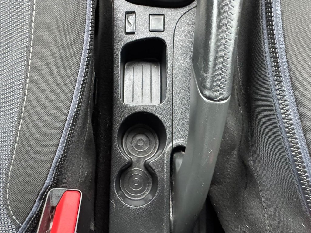 Used Renault Captur 2016 for sale - 77369355: Photo 18