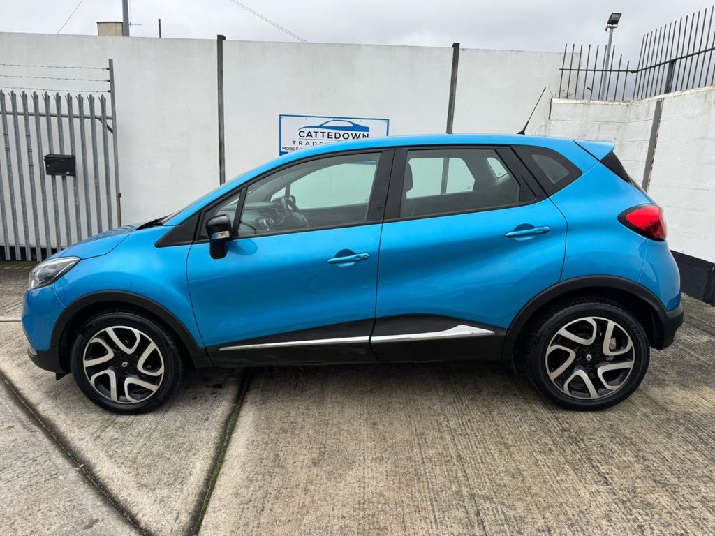 Used Renault Captur 2016 for sale - 77369355: Photo 2