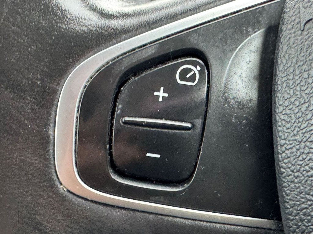 Used Renault Captur 2016 for sale - 77369355: Photo 22