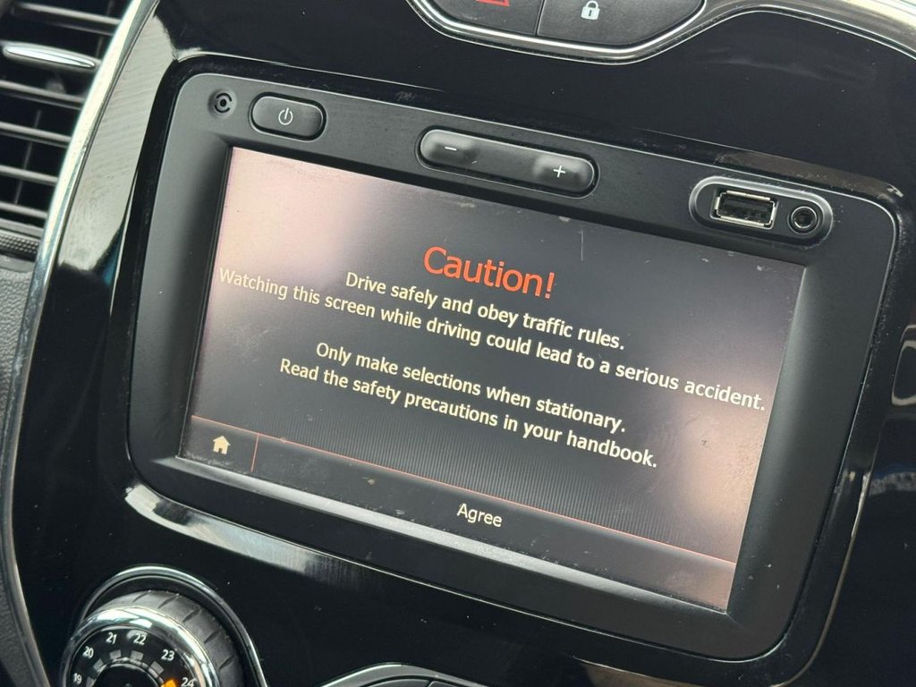 Used Renault Captur 2016 for sale - 77369355: Photo 31