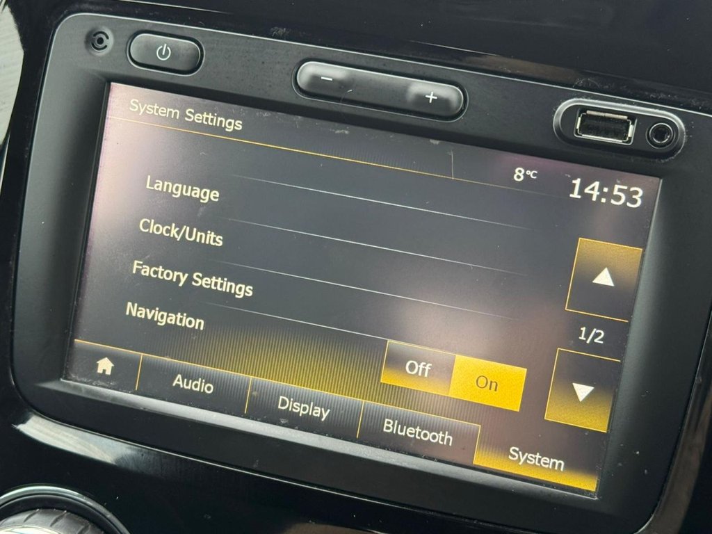 Used Renault Captur 2016 for sale - 77369355: Photo 34