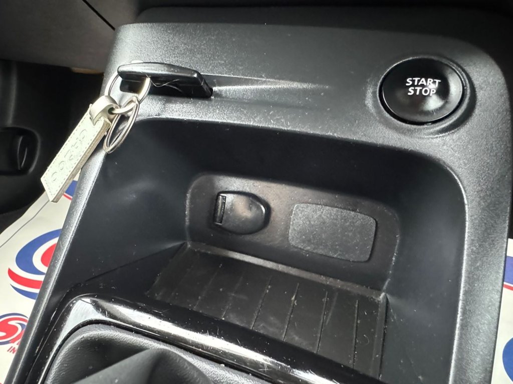 Used Renault Captur 2016 for sale - 77369355: Photo 36