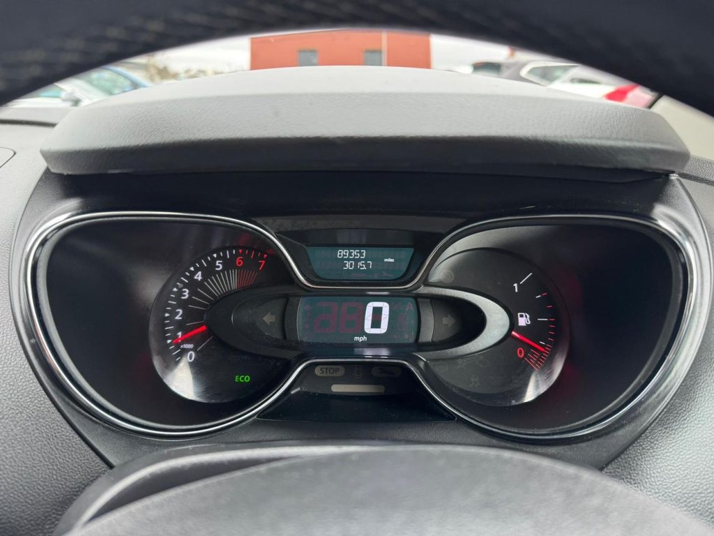 Used Renault Captur 2016 for sale - 77369355: Photo 49