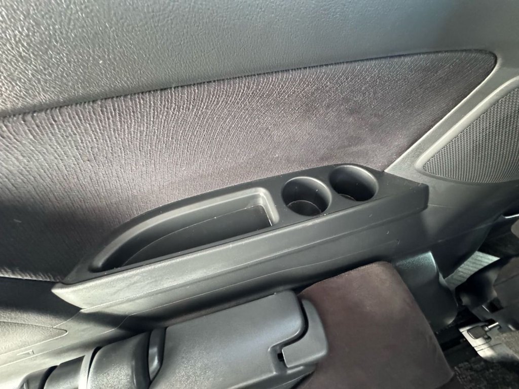 Used Toyota Vellfire 2023 for sale - 76229070: Photo 13