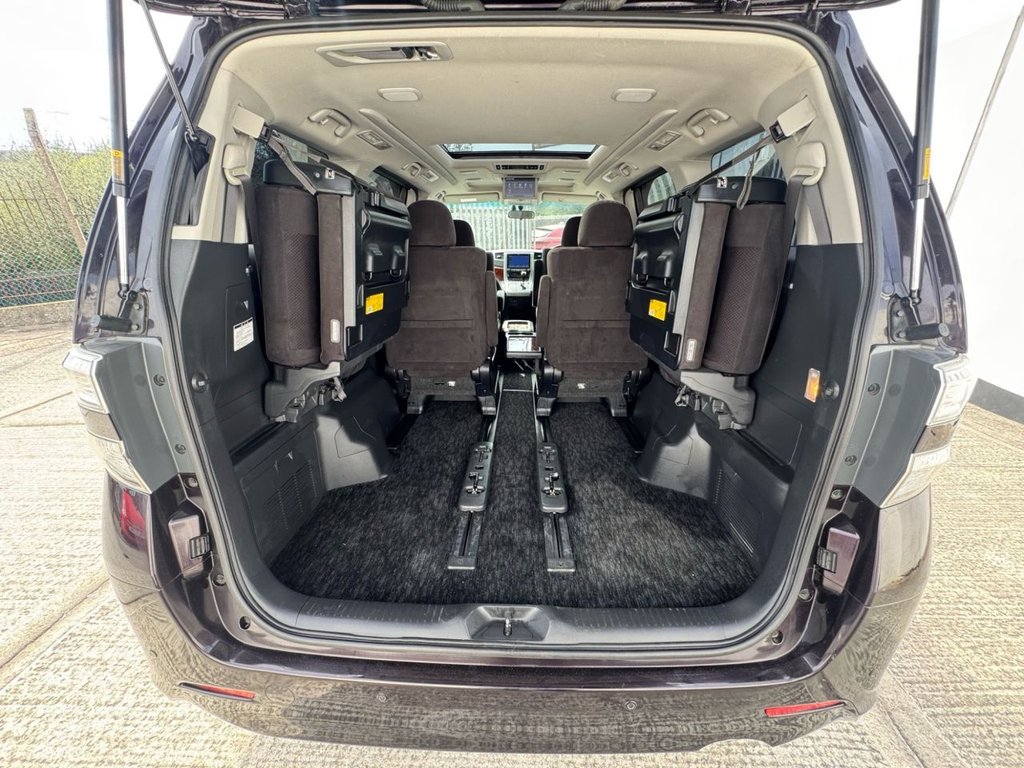 Used Toyota Vellfire 2023 for sale - 76229070: Photo 16