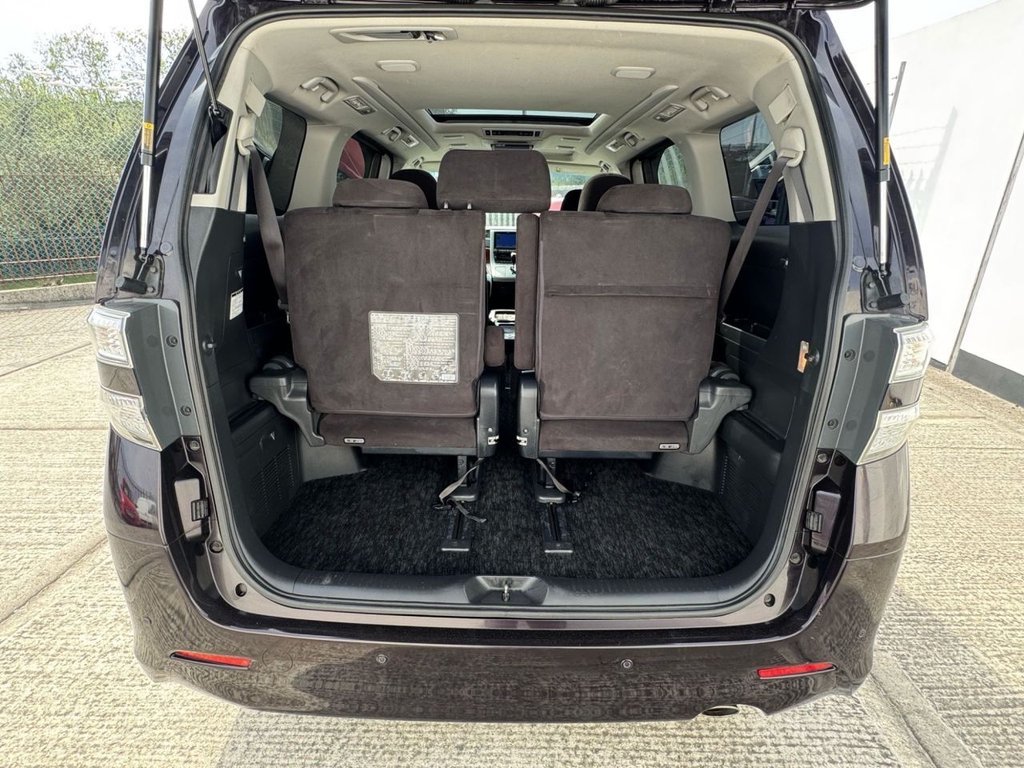 Used Toyota Vellfire 2023 for sale - 76229070: Photo 5