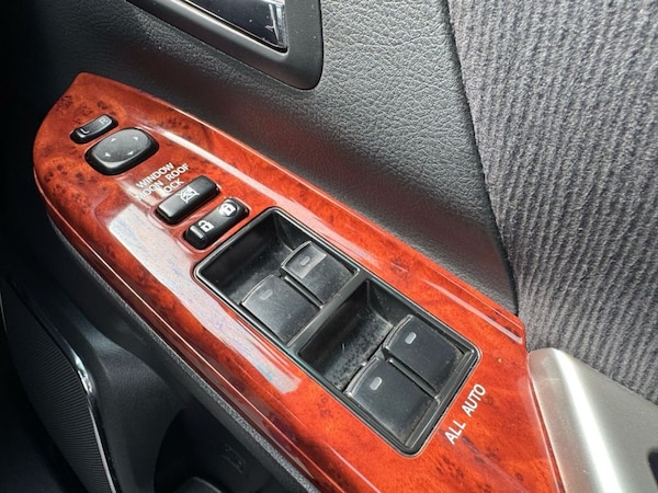 Used Toyota Vellfire 2023 for sale - 76229070: Photo 50