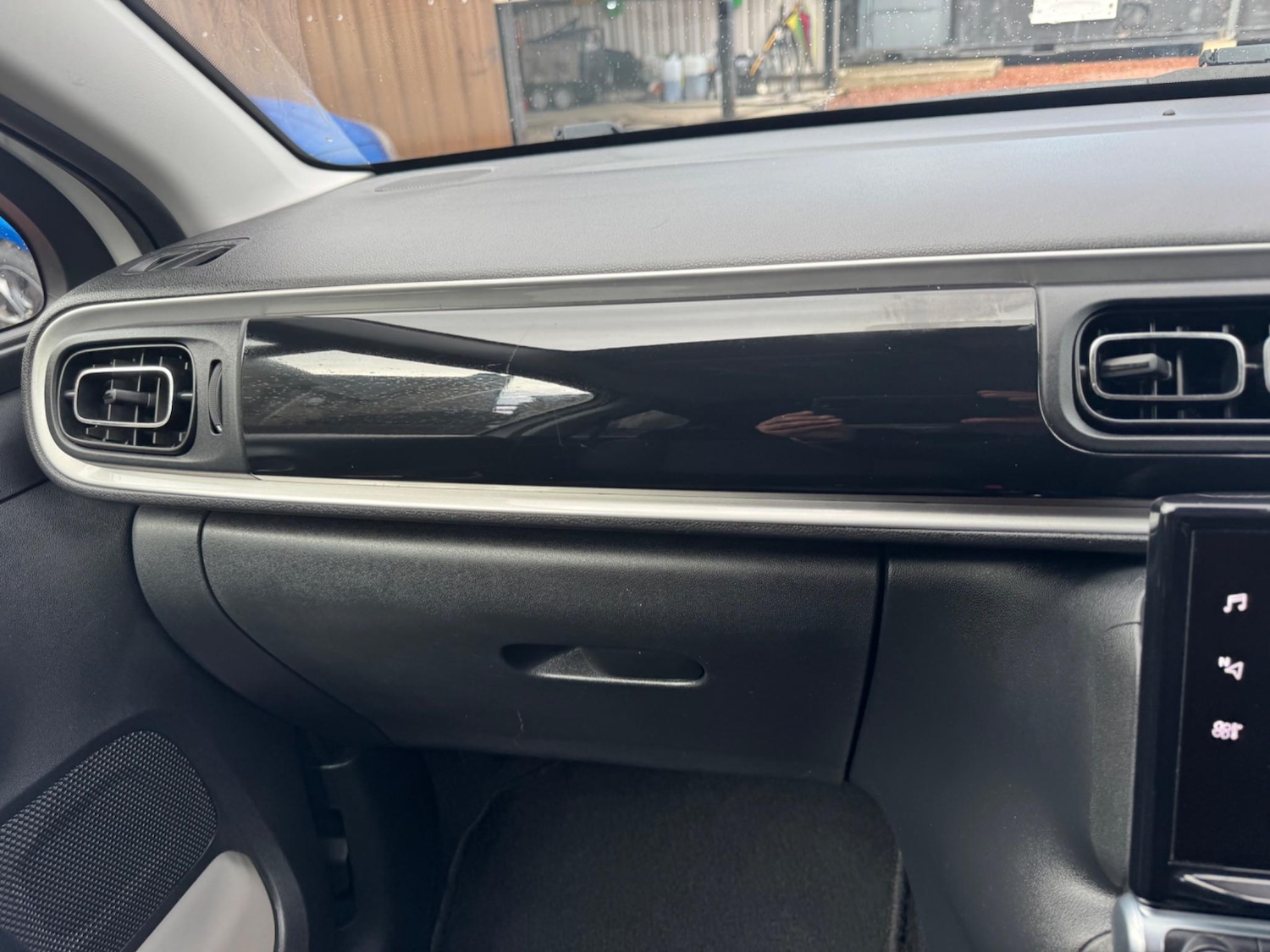 Vehicle 31