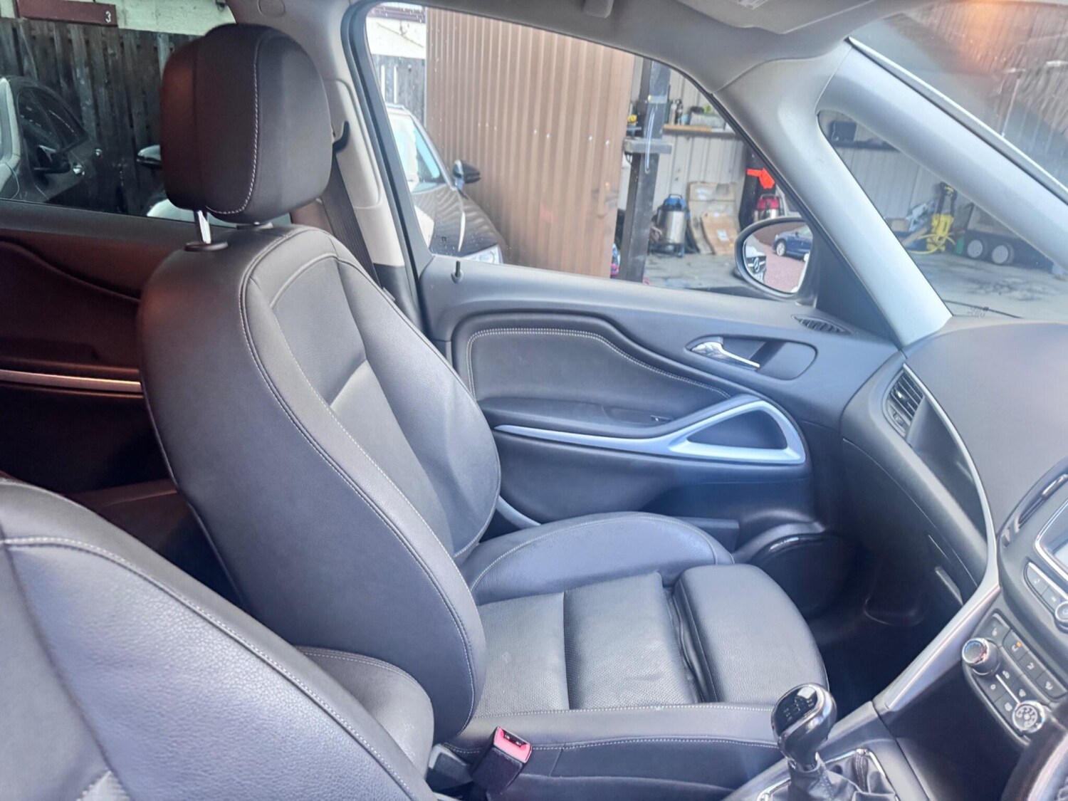 Used Vauxhall Zafira Tourer for sale - 77723073: Photo 21
