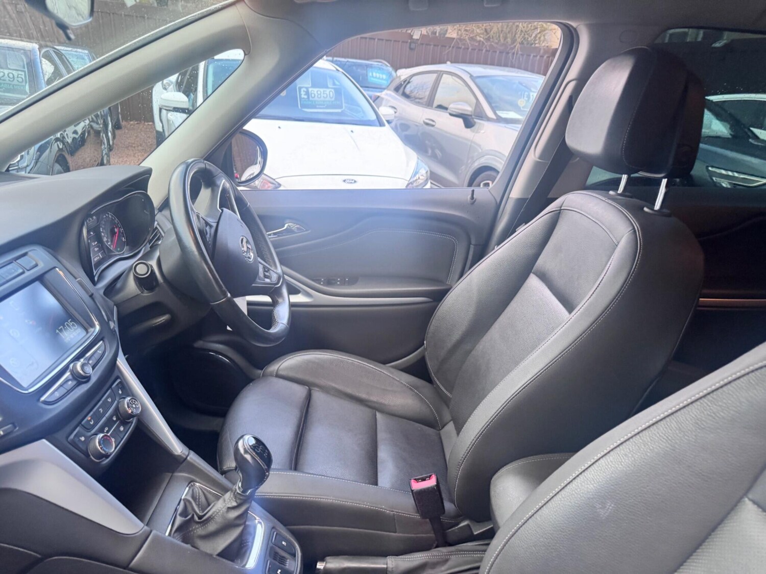 Used Vauxhall Zafira Tourer for sale - 77723073: Photo 38