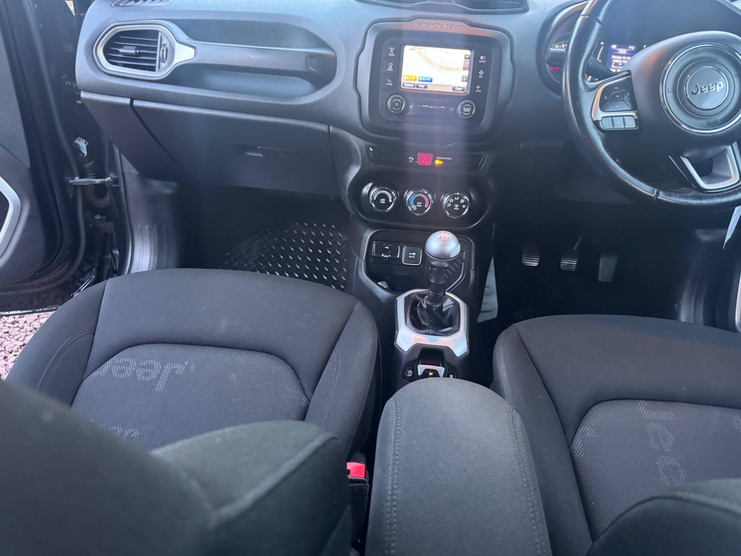 Used Jeep Renegade for sale - 76994664: Photo 17