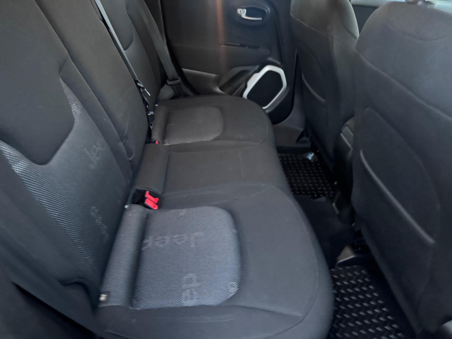 Used Jeep Renegade for sale - 76994664: Photo 28