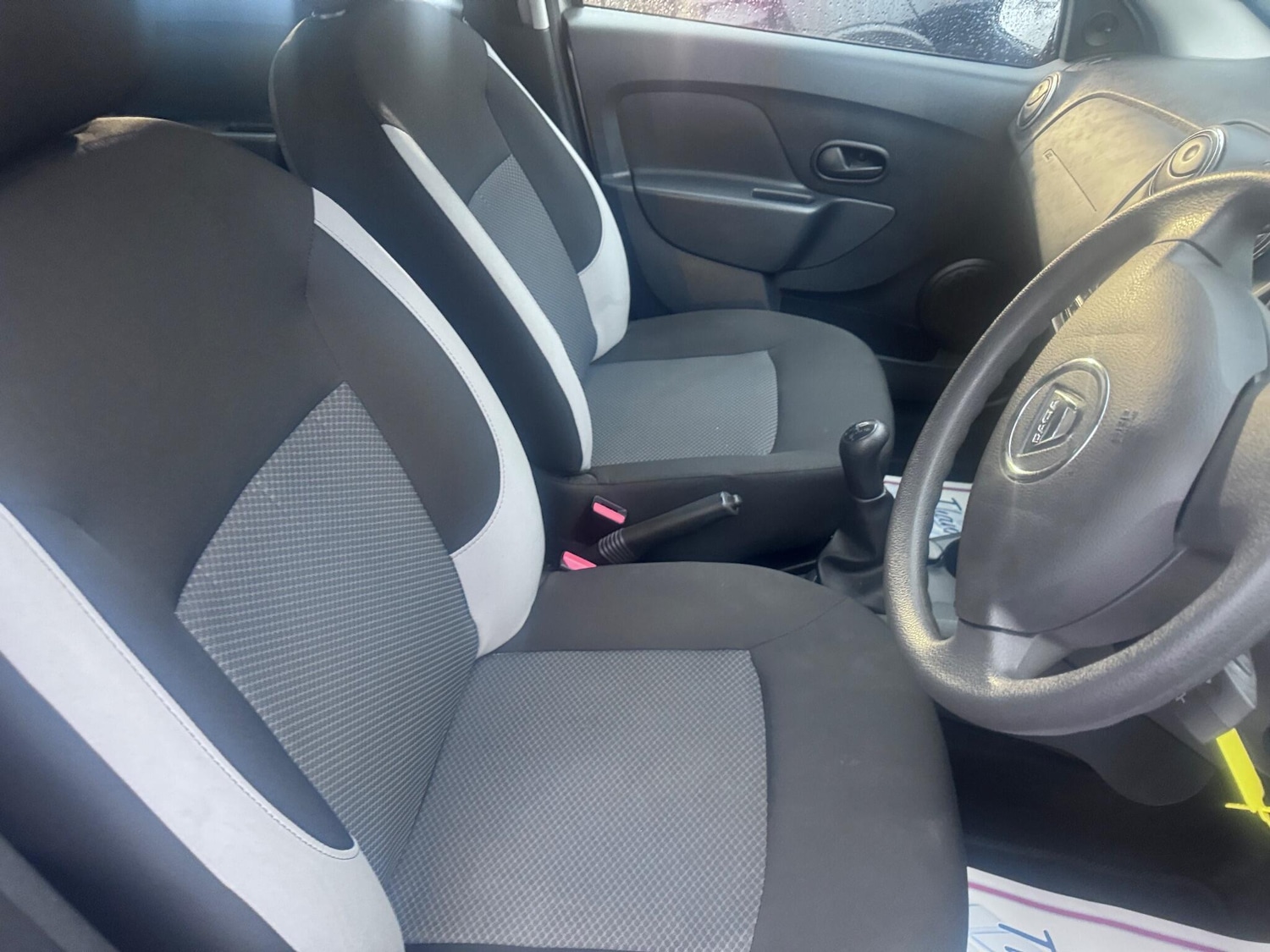 Used Dacia Sandero 2015 for sale - 76801514: Photo 13