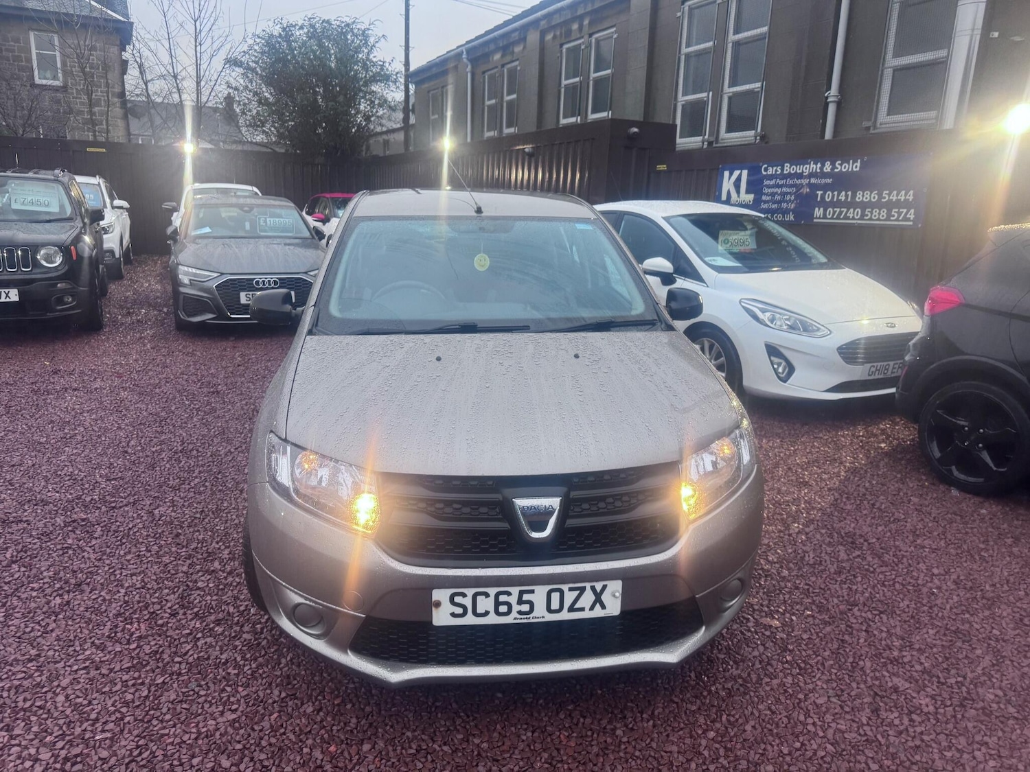 Used Dacia Sandero 2015 for sale - 76801514: Photo 2