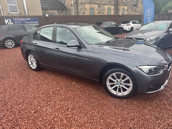 Used BMW 3 Series 2017 for sale - 76001596: Photo