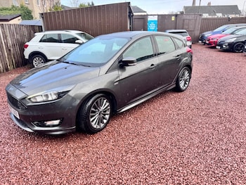 Used Ford Focus 2017 for sale - 78047242: Photo