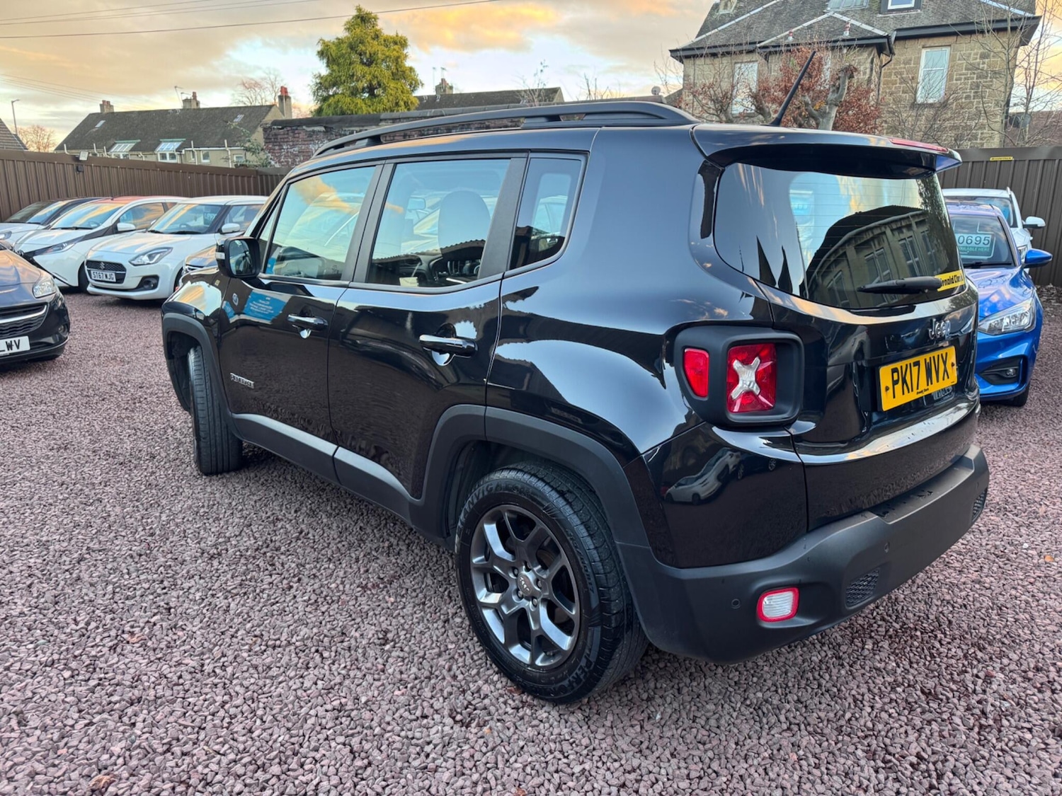 Used Jeep Renegade 2017 for sale - 76689076: Photo 4