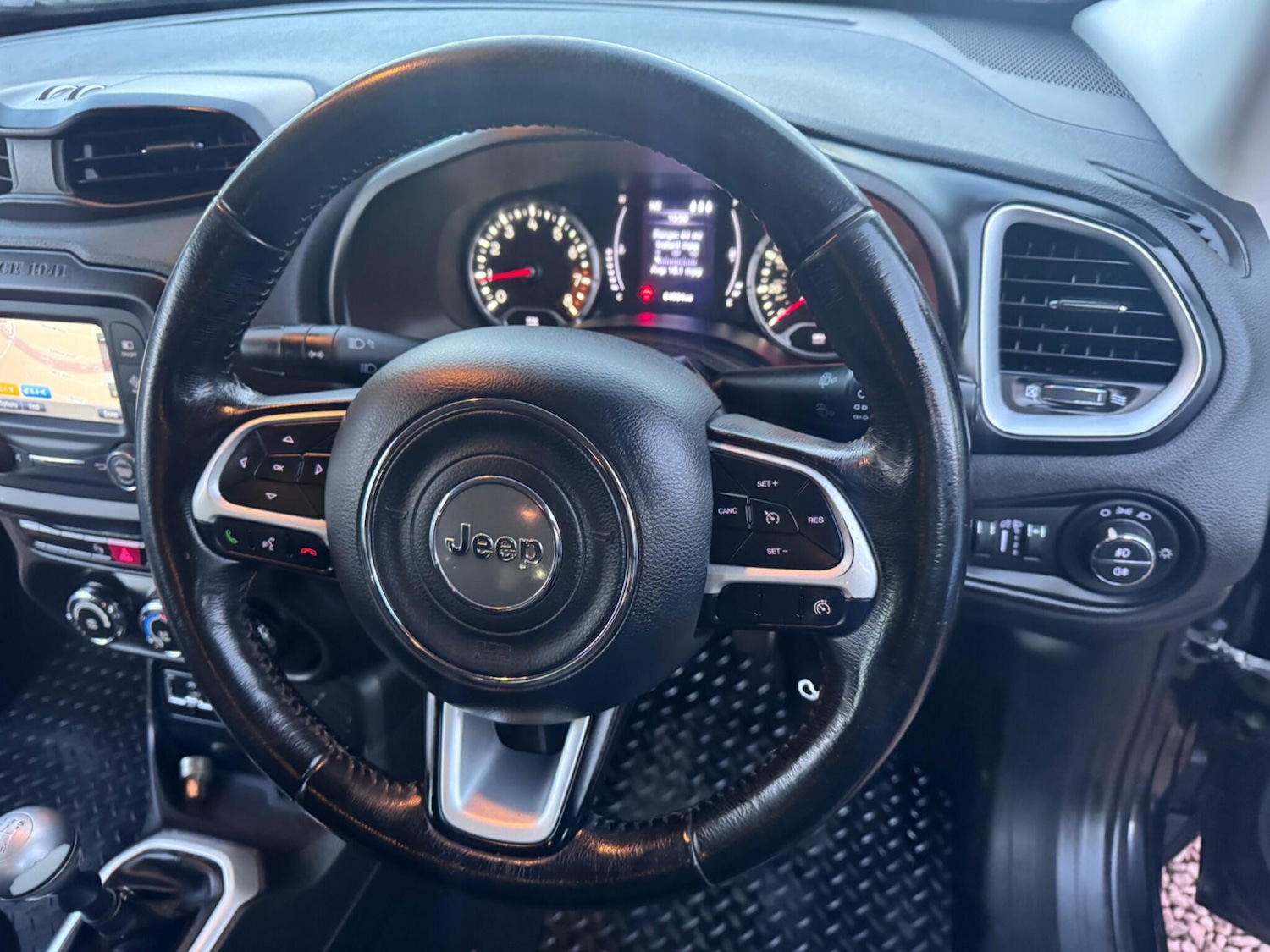 Used Jeep Renegade 2017 for sale - 76689076: Photo 53